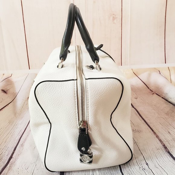 NWT Michael Kors Large Kirby Satchel - Picture 3 of 13